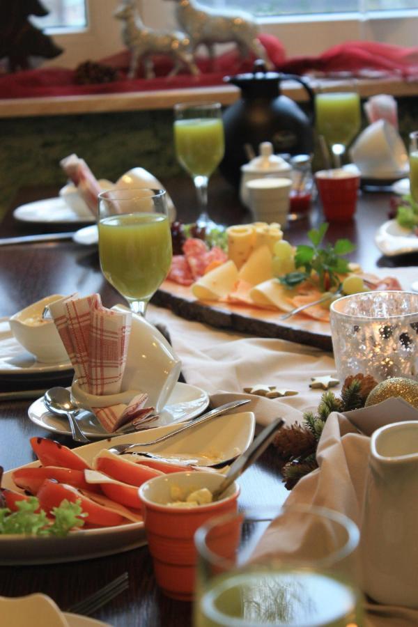 Zum Muehlenteich Hotel Bassum Bagian luar foto